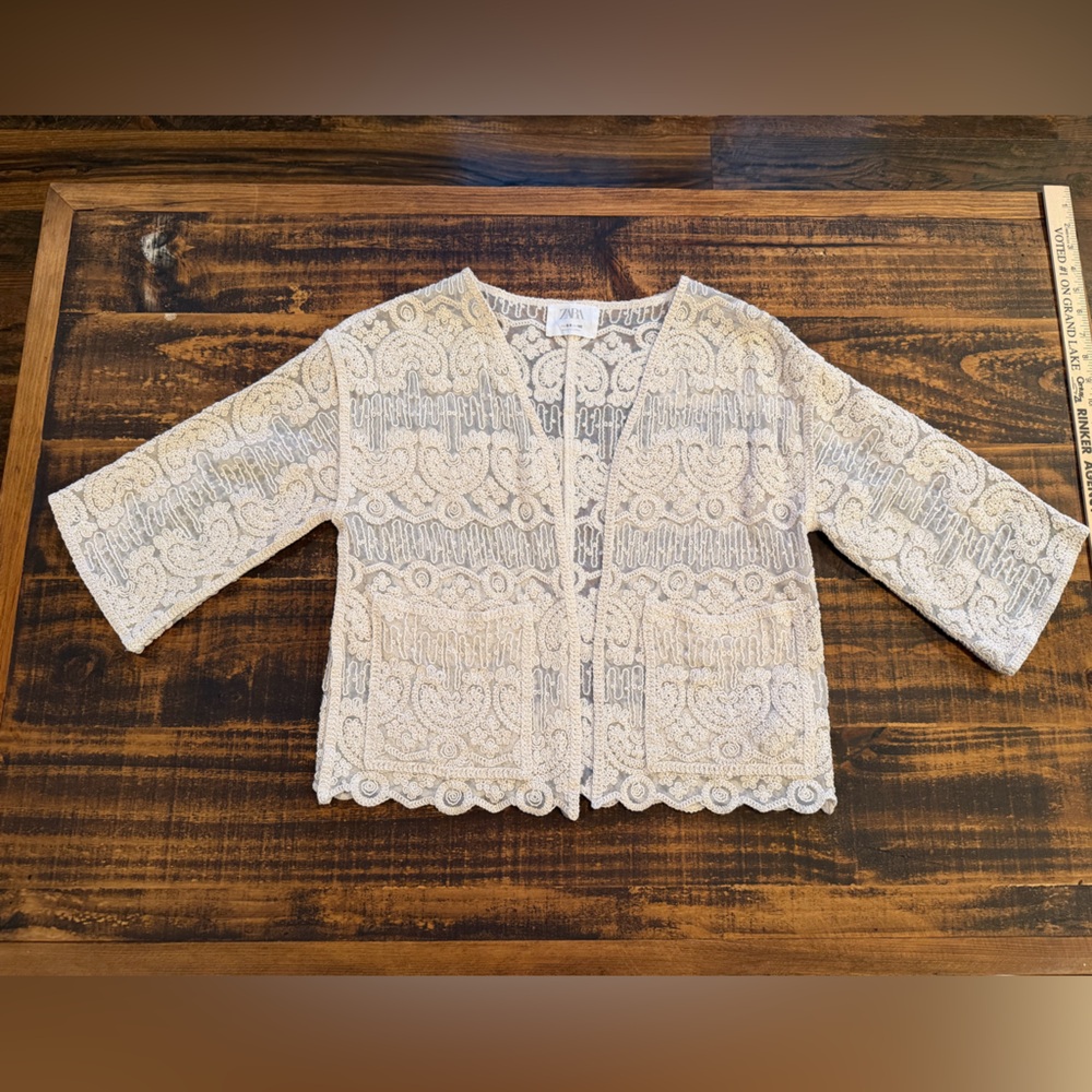 Zara Cream Lace Openfront Cropped Jacket